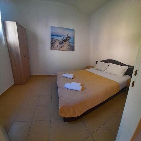 Apartments Maxi Katic تْشيرسيك نوفي المظهر الخارجي الصورة